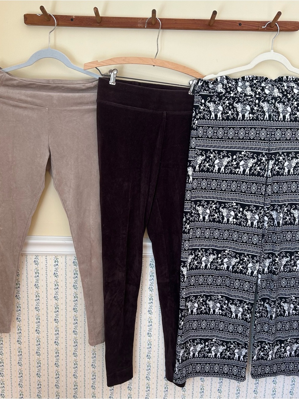 BUNDLE OF 3 Leggings/Pants